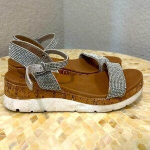 Steve Madden stone studded sandals big girls size 4